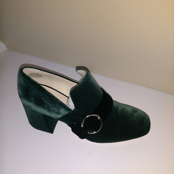 Shoes - Picture 3 of 3